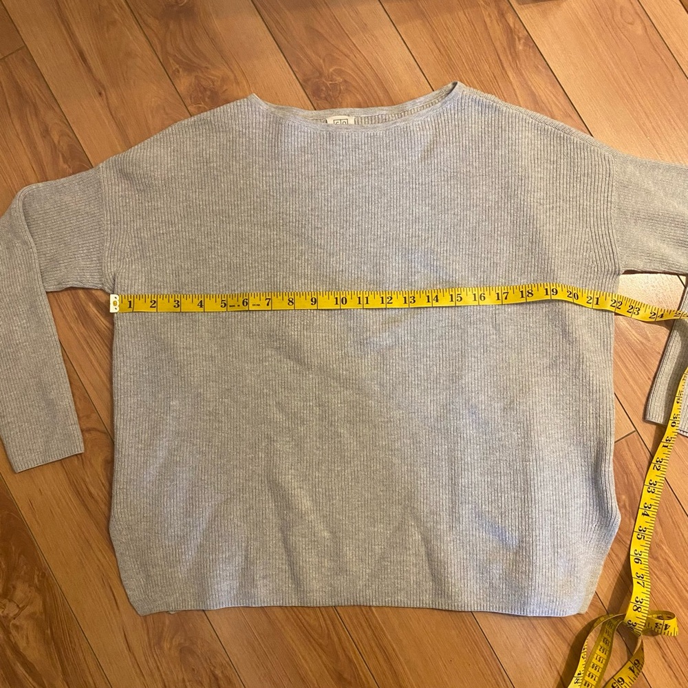 Gray Sweater - Picture 2 of 3